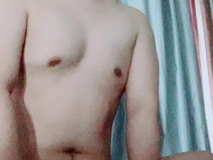 限量版 Gay 直男男模洗澡 2022 年台历，每月一张高清写真，记录美好瞬间